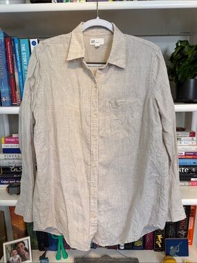 GAP Women’s, Linen, Boyfriend Fit, shirt in Medium